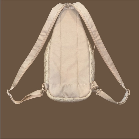 Reebok Cream Quilted Sling Bag Convertible Backpack | Minimal Neutral Crossbody - Picture 3 of 8